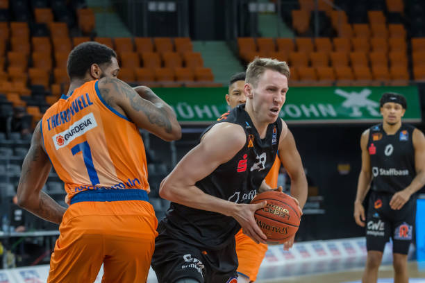 取得成功的 取得成功的